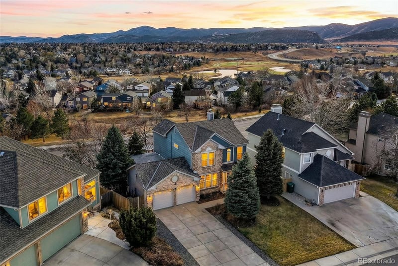 10668 Peakview Dr, Littleton, CO 80127