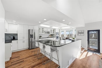 10668 Peakview Dr, Littleton, CO 80127