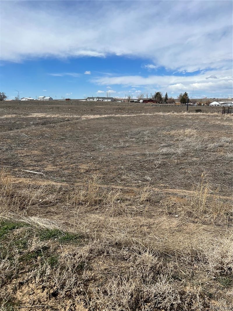 7th Ave, Deer Trail, CO 80105