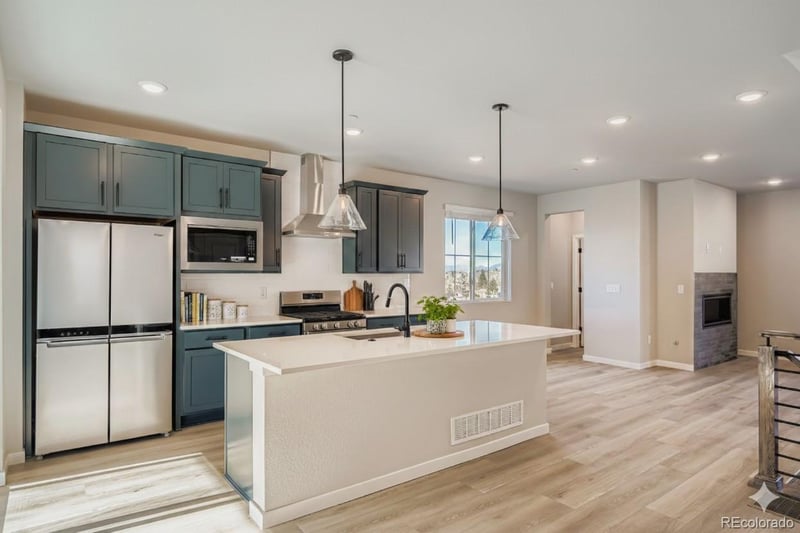 3868 83rd Ln, Westminster, CO 80031