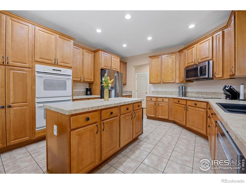 7067 Malaya Ct, Aurora, CO 80016