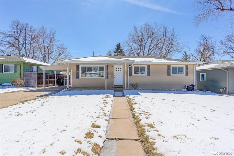 5456 Atlantic Pl, Denver, CO 80222