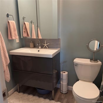 6761 Ivy Way #B6, Centennial, CO 80112