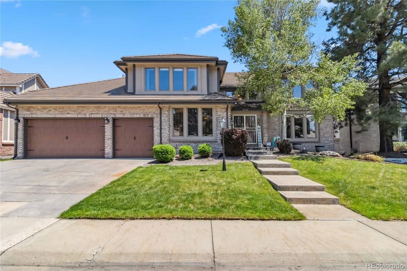 2154 S Parfet Dr, Lakewood, CO 80227