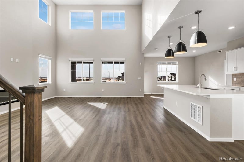 2191 S Irvington St, Aurora, CO 80018