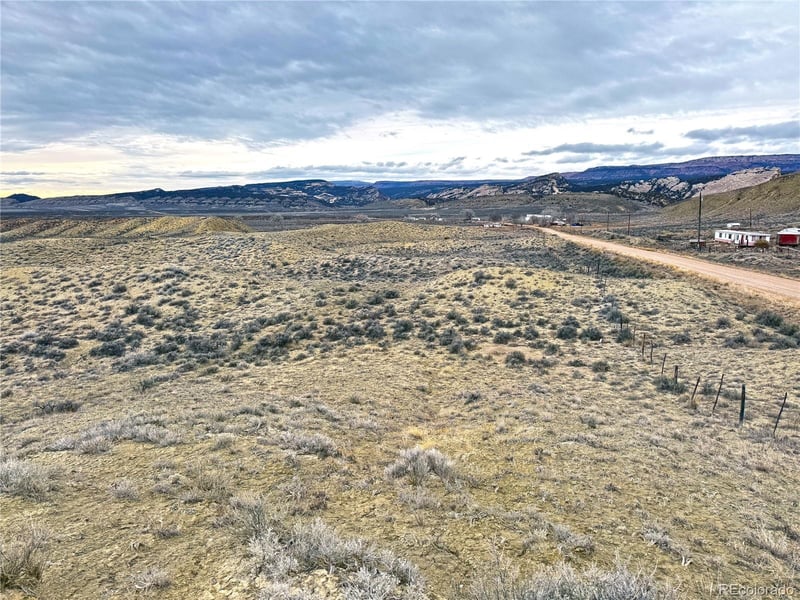 Cr 104 , Dinosaur, CO 81610