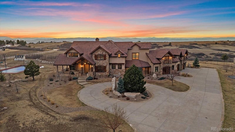 7663 Buffalo Trl, Castle Pines, CO 80108