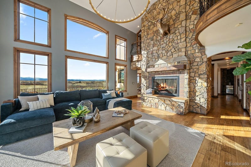 7663 Buffalo Trl, Castle Pines, CO 80108