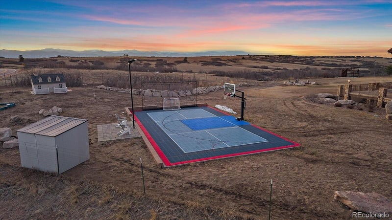 7663 Buffalo Trl, Castle Pines, CO 80108