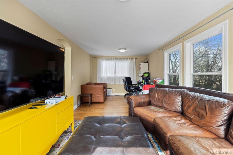 2244 Balsam St, Lakewood, CO 80214