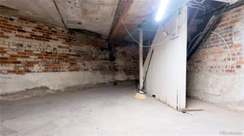 2120 Broadway , Denver, CO 80205