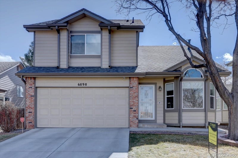 6898 Dover Way, Littleton, CO 80128