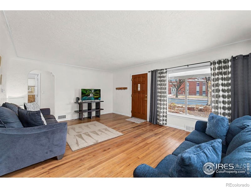 113 4th Ave, Brighton, CO 80601