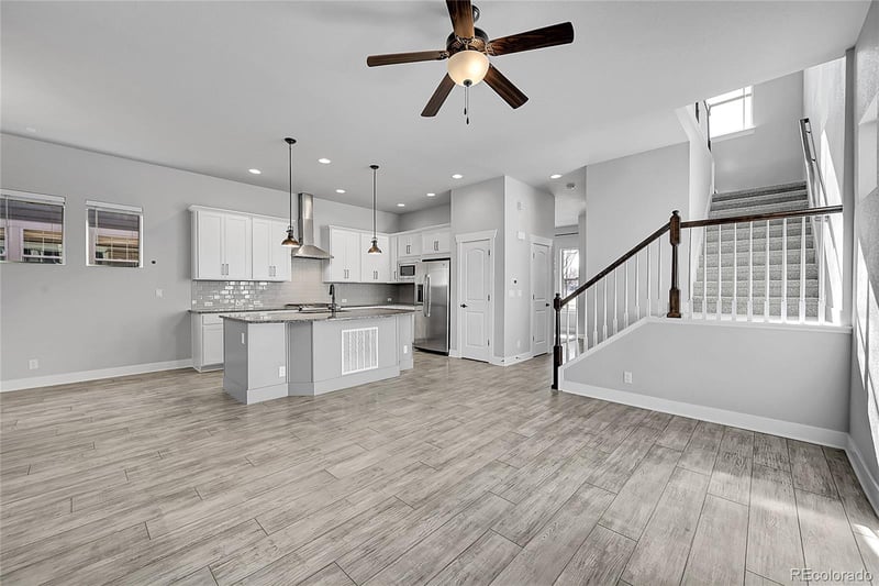 10539 E 25th Dr, Aurora, CO 80010