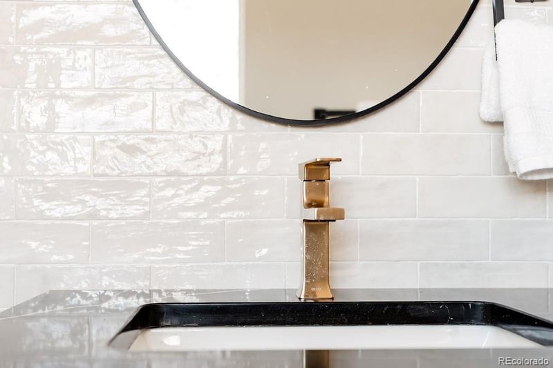 2440 Meade St, Denver, CO 80219