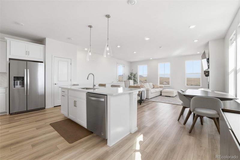 17693 W 93rd Pl, Arvada, CO 80007