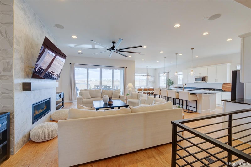 24570 36th Ave, Aurora, CO 80019