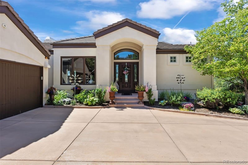 2124 Ridge Plaza Dr, Castle Rock, CO 80108