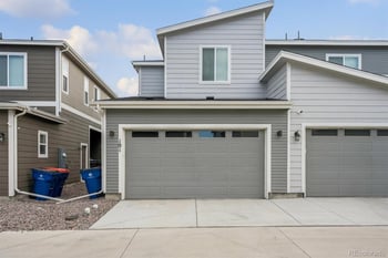 101 Uriah St, Aurora, CO 80018