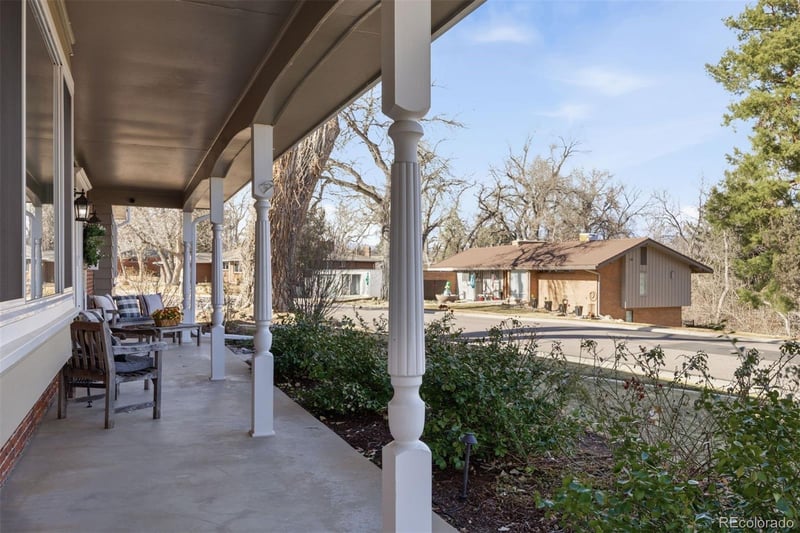 11954 Applewood Knolls Dr, Lakewood, CO 80215