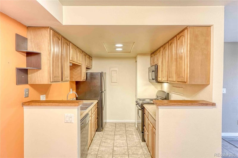 1757 Pitkin St #A, Aurora, CO 80017