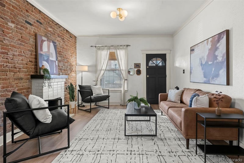 1056 Pennsylvania St, Denver, CO 80209