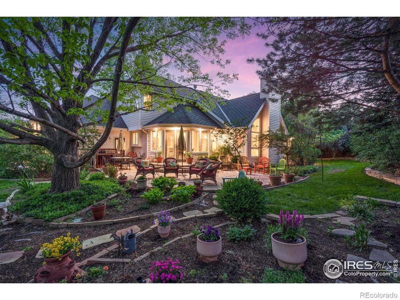 5226 Fox Hills Dr, Fort Collins, CO 80526