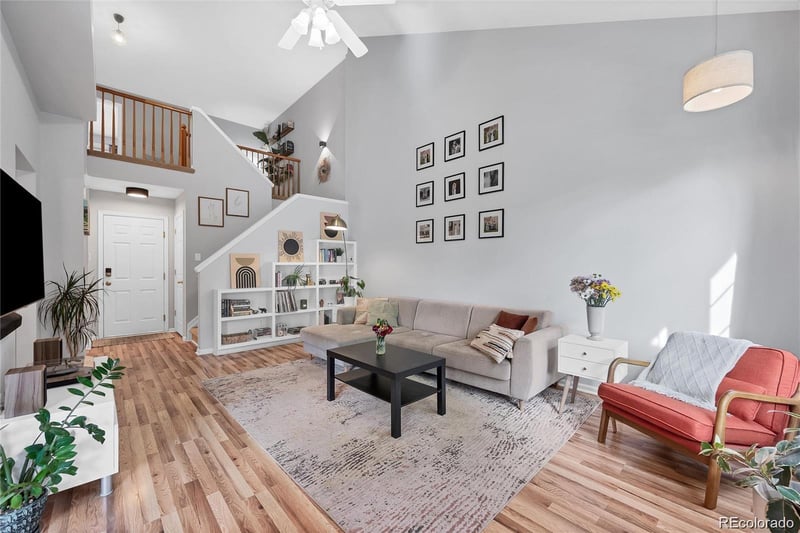 893 Evanston Cir, Aurora, CO 80012