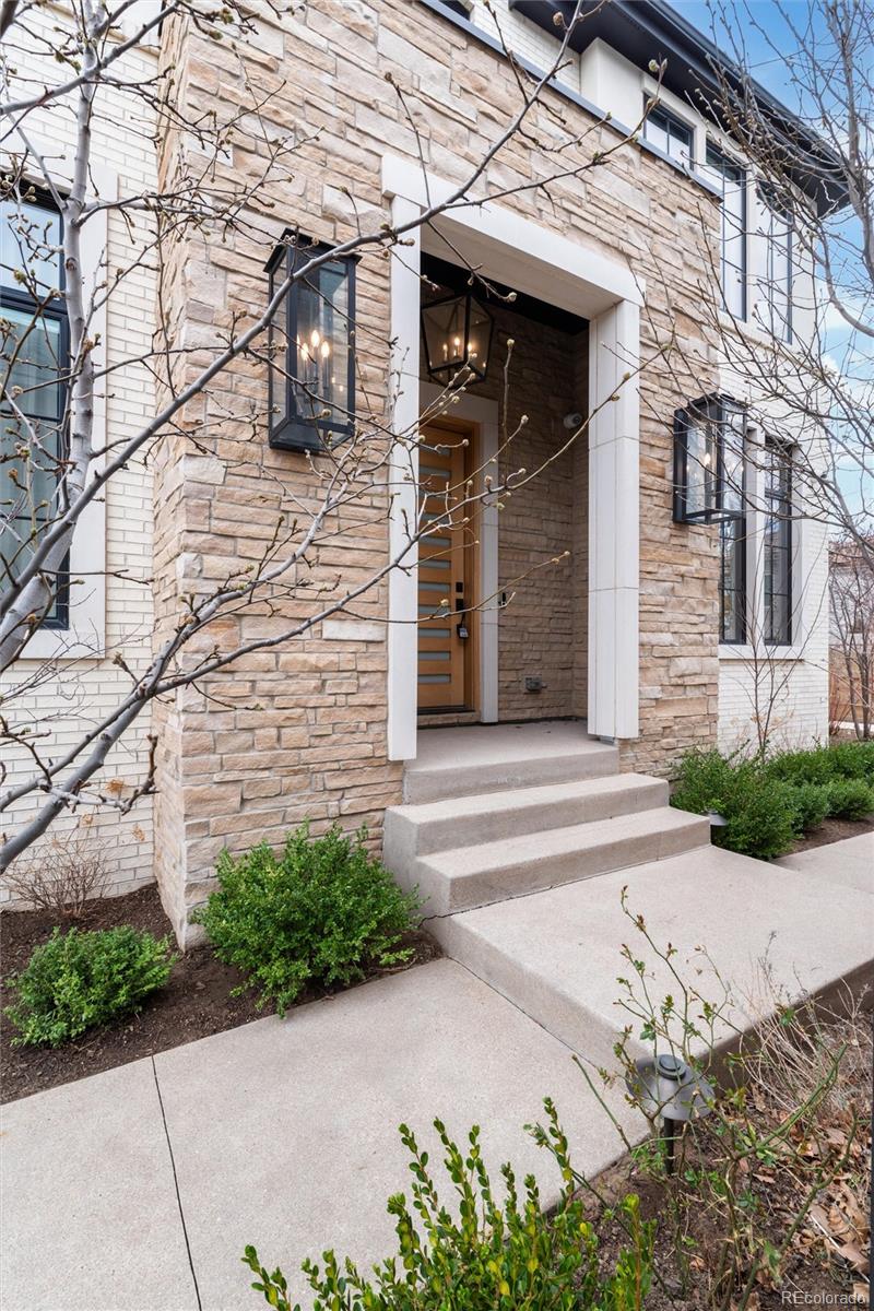 2821 E Cedar Ave #14, Denver, CO 80209