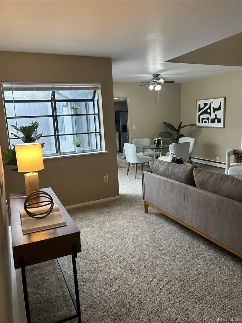 2490 Worchester Ct #B, Aurora, CO 80014