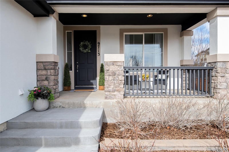 9713 Avalon Pl, Littleton, CO 80127