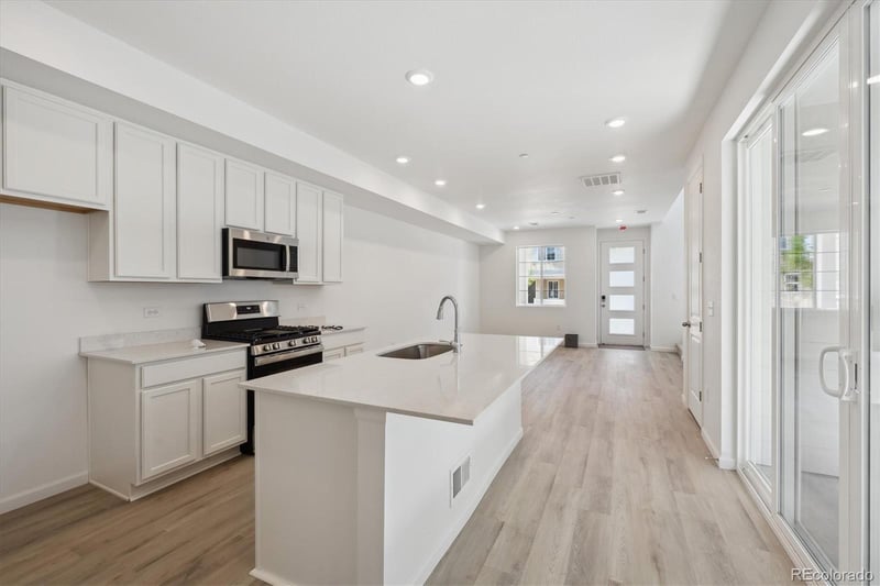 1366 Penner Dr, Erie, CO 80026