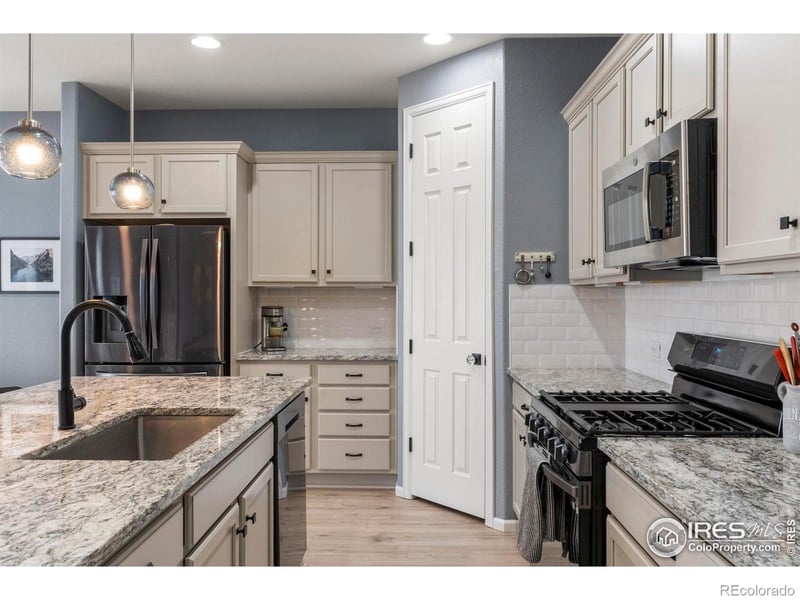 3791 Castle Vista Dr, Castle Rock, CO 80104