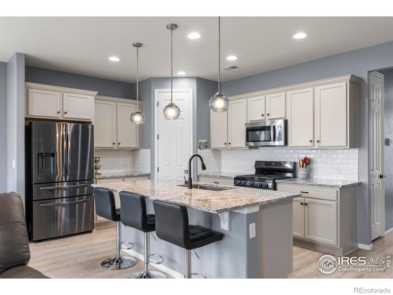 3791 Castle Vista Dr, Castle Rock, CO 80104