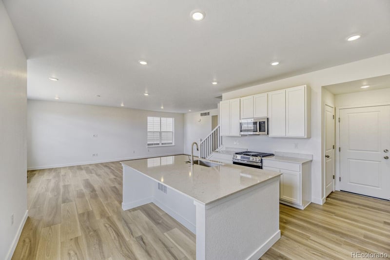 7863 Cherokee Trl, Centennial, CO 80016