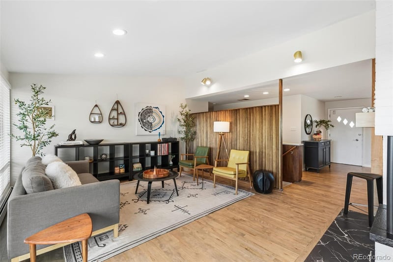 10290 18th Pl, Lakewood, CO 80215