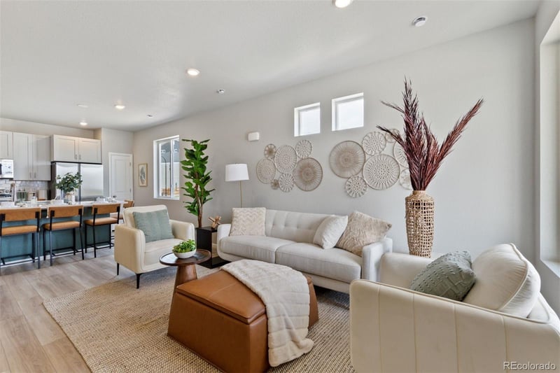 4646 Sicily St, Aurora, CO 80019