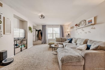 9190 Arbor Cir #C, Englewood, CO 80111