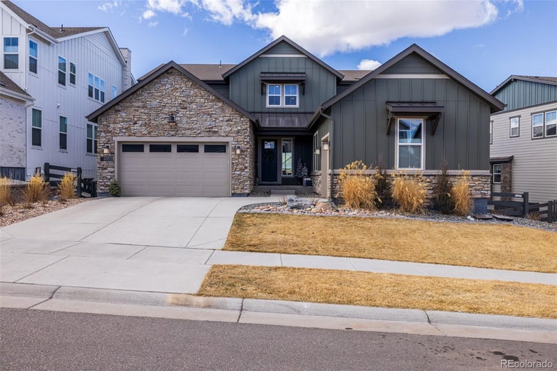 6955 Sunstrand Ct, Castle Pines, CO 80108