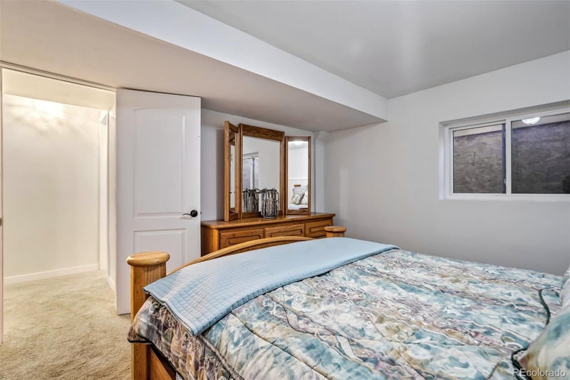 14525 Gleneagle Dr, Colorado Springs, CO 80921