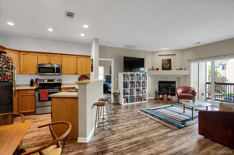 7445 Alkire St #205, Littleton, CO 80127