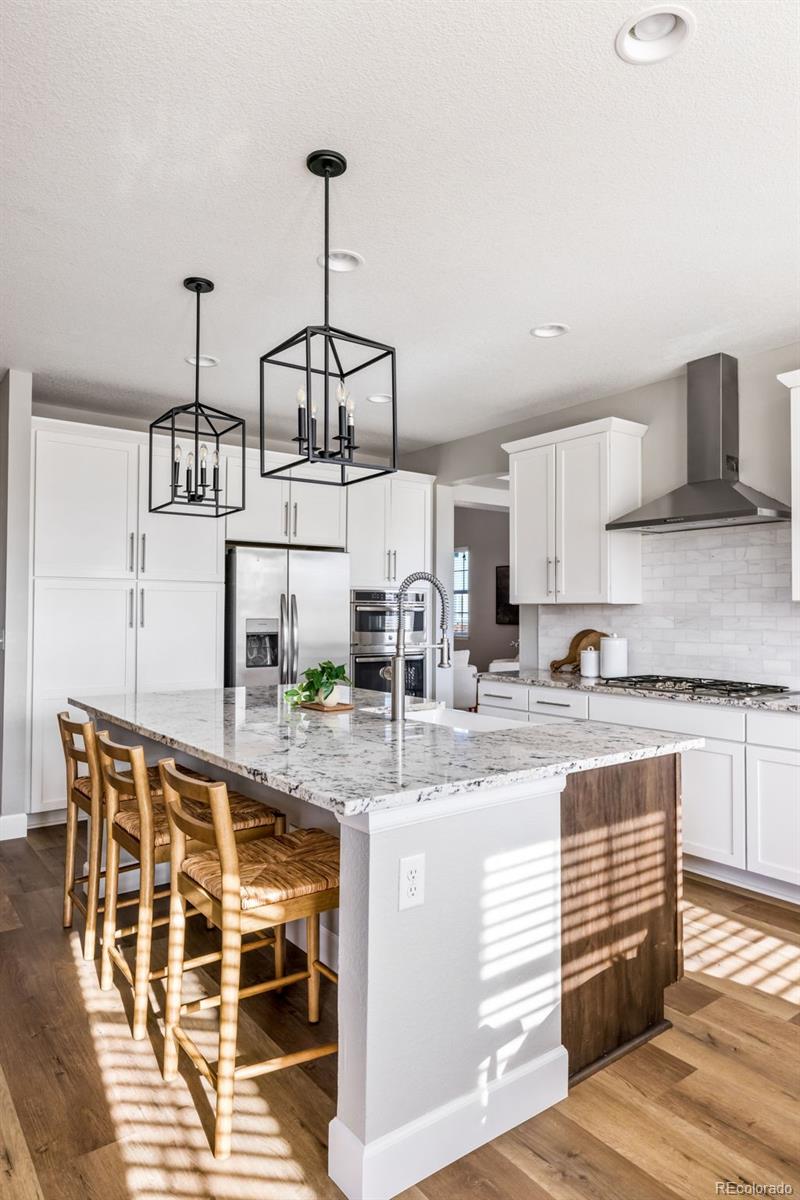 204 Horizon Ave, Erie, CO 80516