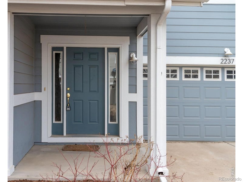2237 Watersong Cir, Longmont, CO 80504