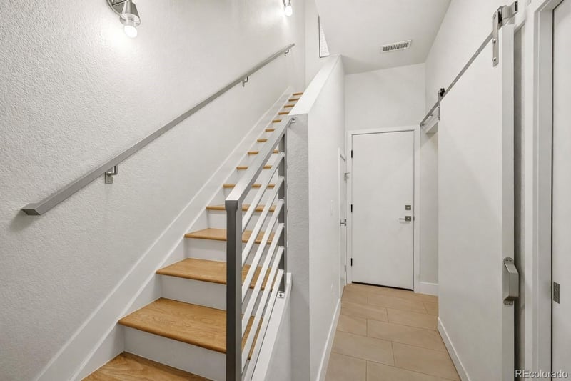 3411 Albion St #4-1, Denver, CO 80207