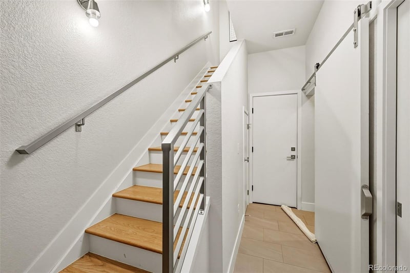 3411 Albion St #4-1, Denver, CO 80207