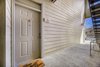 10331 Girton Dr #104, Lakewood, CO 80227