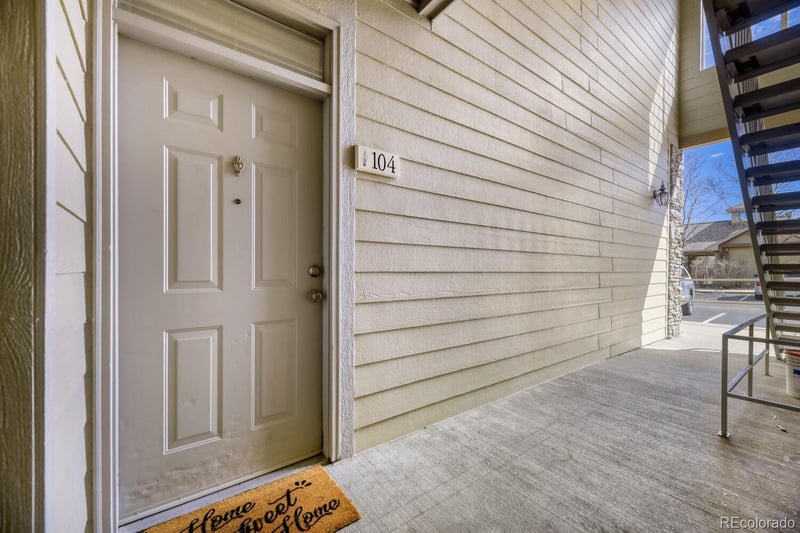 10331 Girton Dr #104, Lakewood, CO 80227