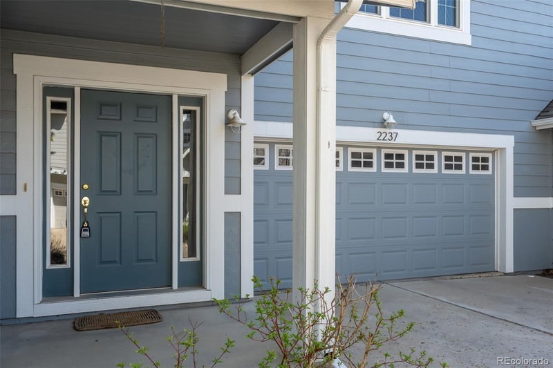 2237 Watersong Cir, Longmont, CO 80504