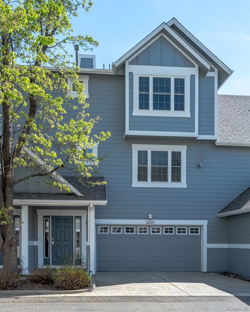 2237 Watersong Cir, Longmont, CO 80504