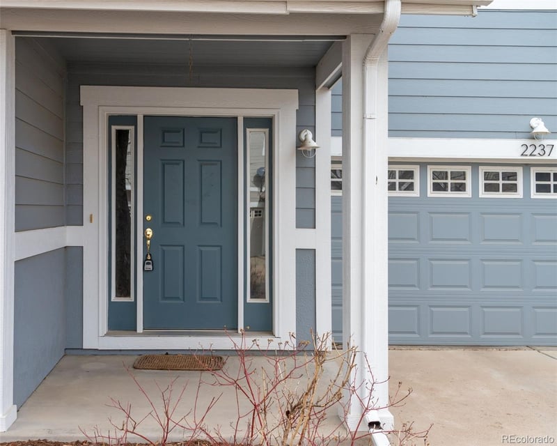 2237 Watersong Cir, Longmont, CO 80504